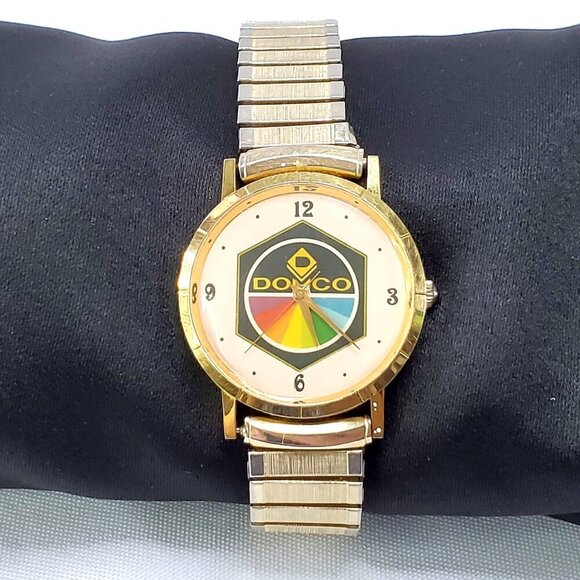 Domco Other - Domco Vintage Mens Wristwatch With Speidel USA Gold/Silver Expansion Band 12 hr